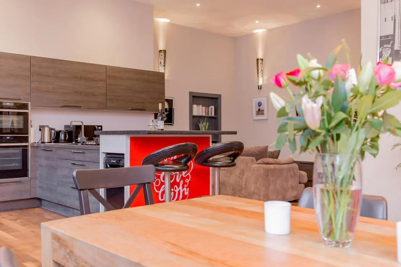 Bohemian Luxury Accommodation In The Heart Edinburghs Leith District Edinburgh