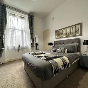Apartment Lights, Edinburgh